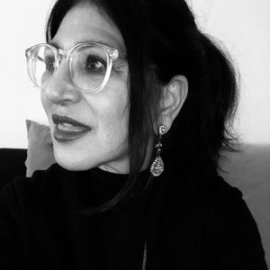 Meet your Posher, Eva
